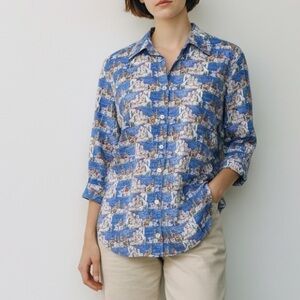 Talbots Mediterranean Print Button Down Shirt in Blue Size Medium